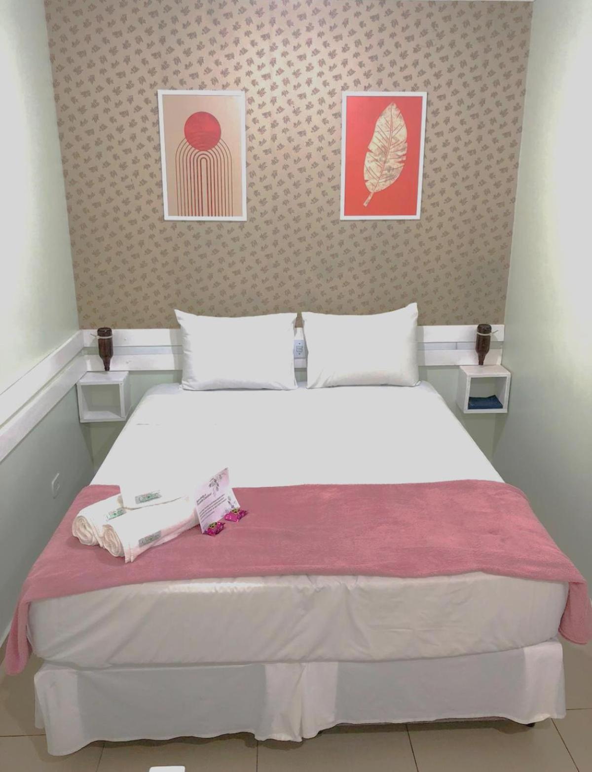 Hotel E Pousada Caroline Фос ду Игуасу Екстериор снимка